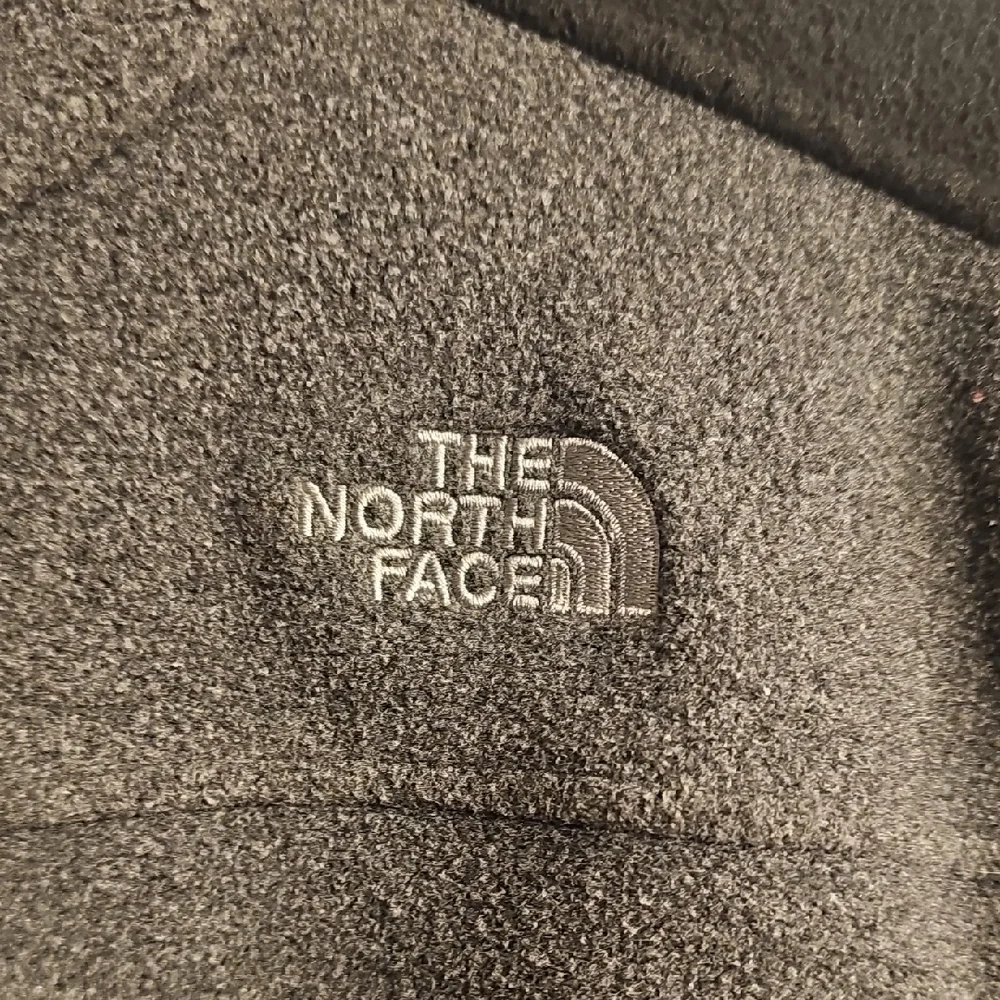 The North Face Boys Charcoal and Black Fleece Jacket
